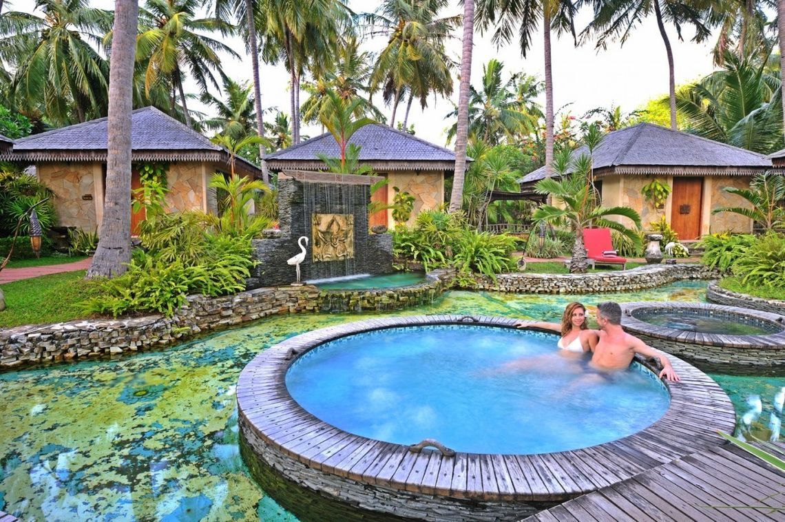 Мальдивы отель Bandos Maldives Resort